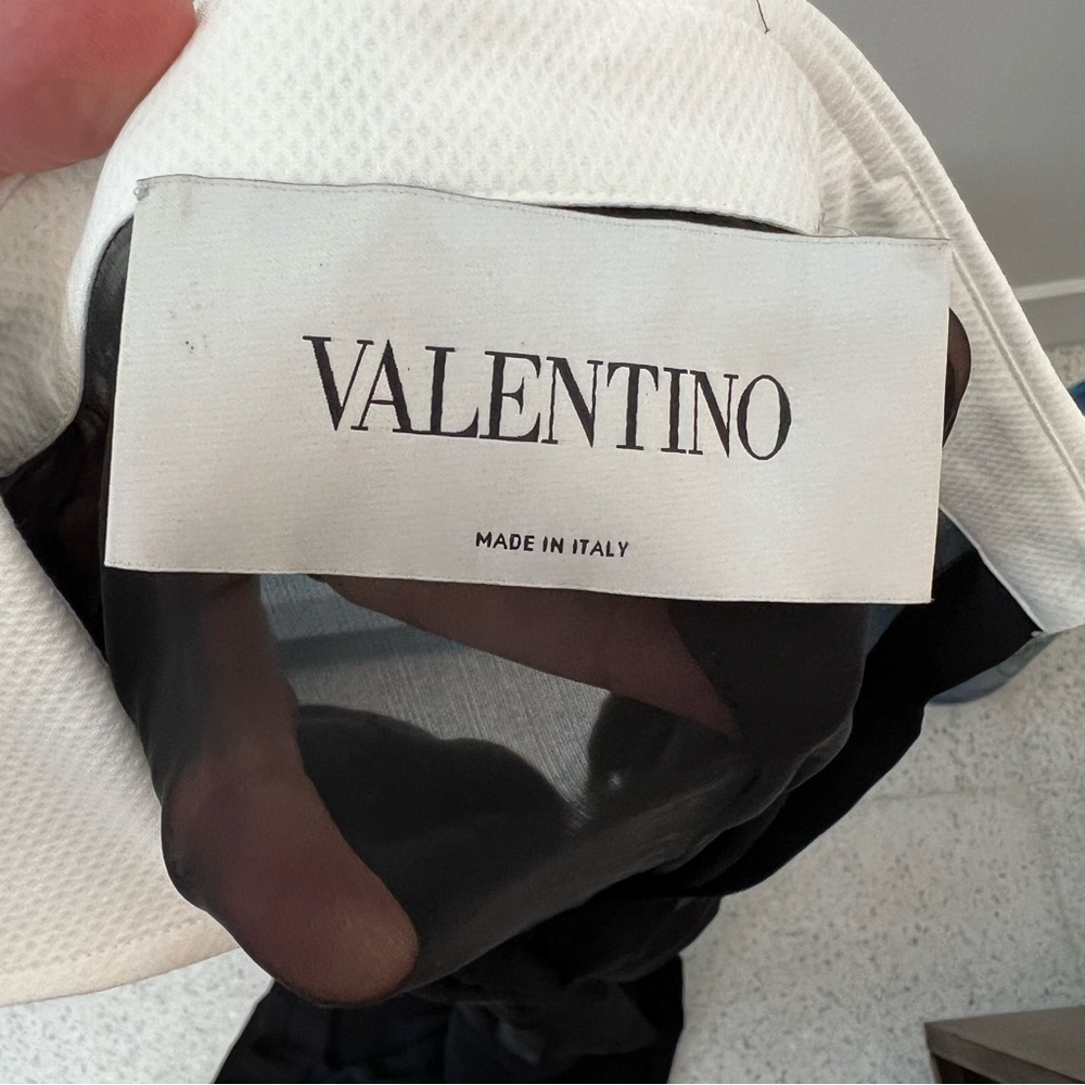 New Valentino Jumpsuit Sz 8 Sheer Tuxedo Silk Long Sleeves - Picture 9 of 10